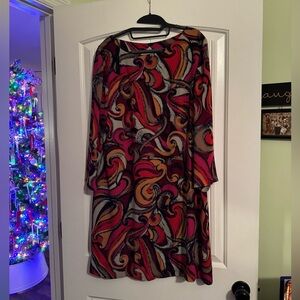 Maeve Bold Swirl Long Sleeve Dress